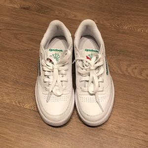 Club 85 C Unisex Reebok Size 4.5M/6F